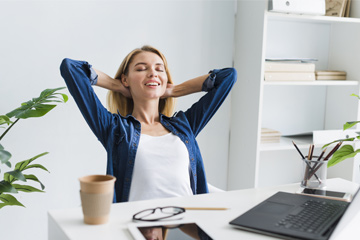 8 Simple but Effective Eye-Relaxing Tips for Computer Users