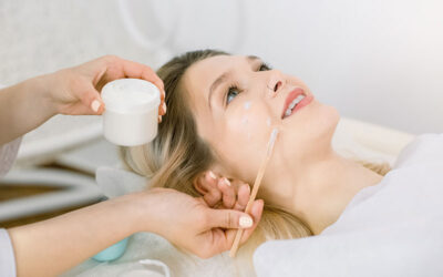 Top Skin Care Tips to Retain that Youthful Glow